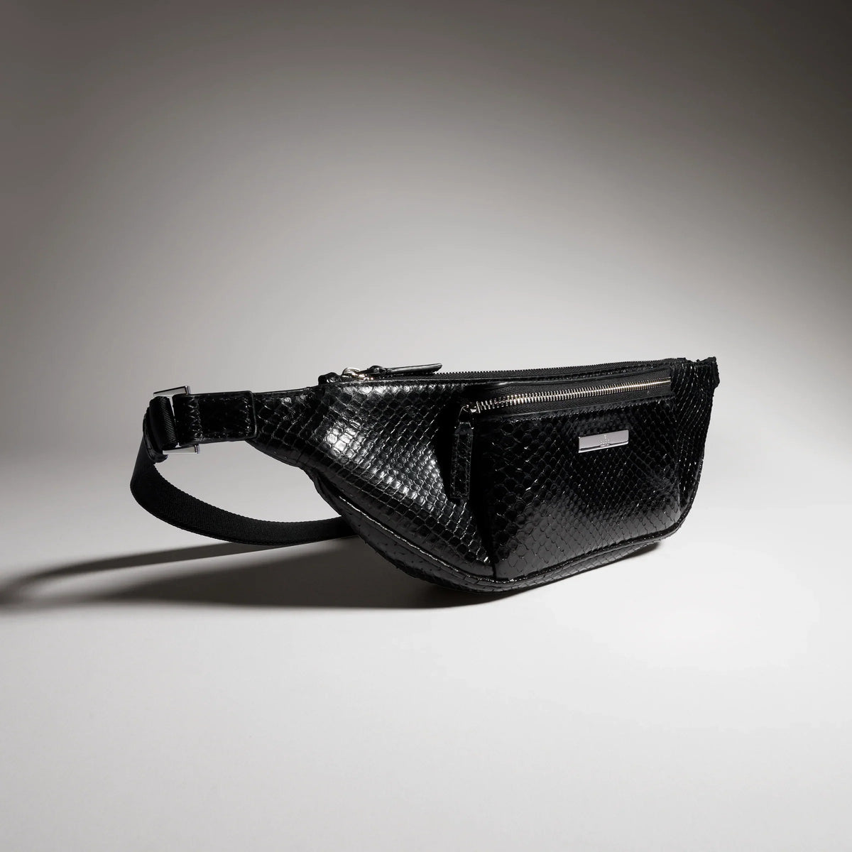 Flatpack python small belt bag